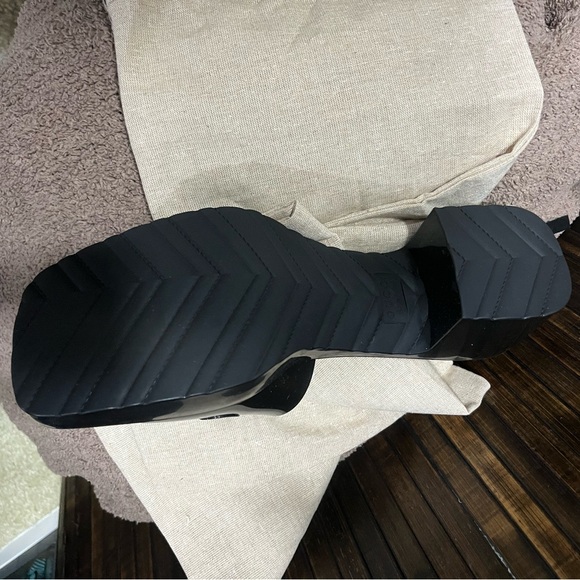 Gucci Sandals - Picture 11 of 11